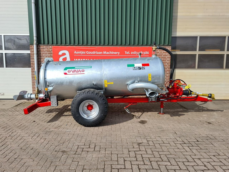 Vaia waterwagen MB32 - Rasipač prirodnog đubirva: slika 1 Vaia waterwagen MB32 - Rasipač prirodnog đubirva: slika 1