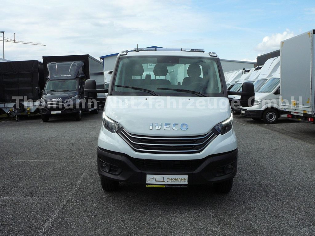 Iveco DAILY 70C18 Schiebeplateu Luftfed Navi Iveco DAILY 70C18 Schiebeplateu Luftfed Navi - Šlep vozilo, Dostavno vozilo: slika 3 Iveco DAILY 70C18 Schiebeplateu Luftfed Navi Iveco DAILY 70C18 Schiebeplateu Luftfed Navi - Šlep vozilo, Dostavno vozilo: slika 3