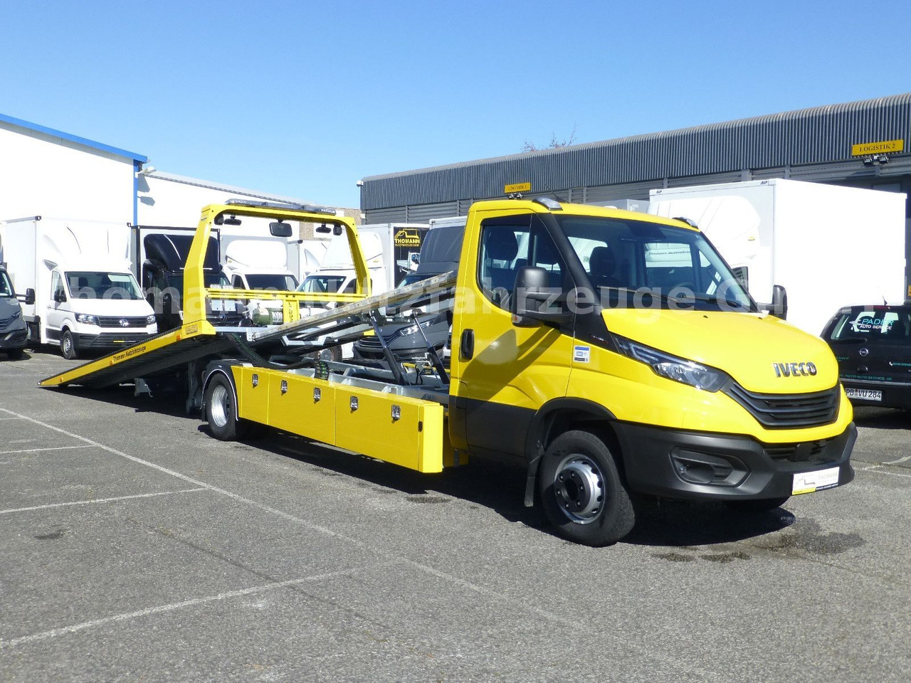 Iveco DAILY 72C18 Schiebeplateu Luftfed Navi - Šlep vozilo: slika 1 Iveco DAILY 72C18 Schiebeplateu Luftfed Navi - Šlep vozilo: slika 1