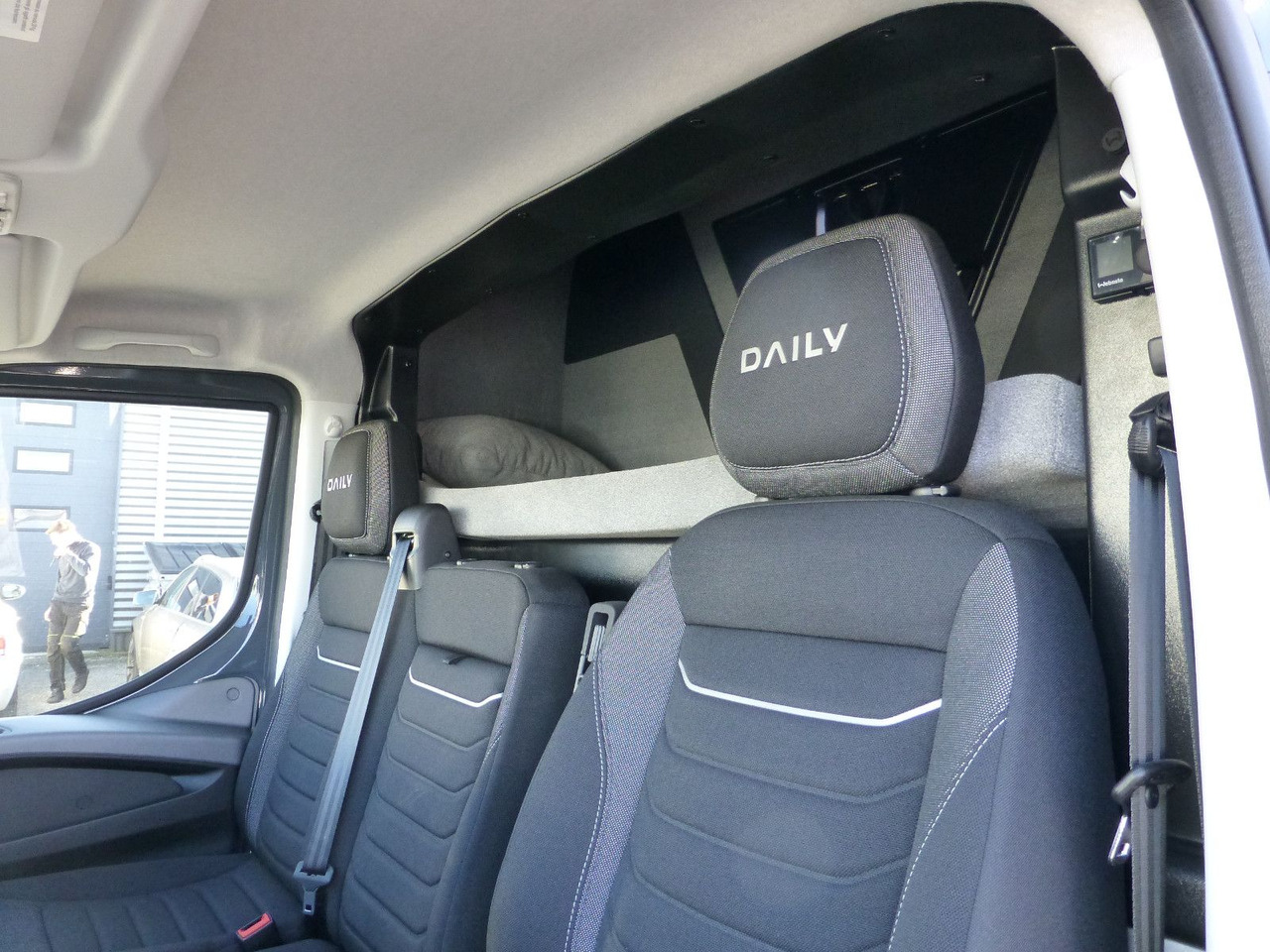 Šlep vozilo Iveco Daily 35S18 Autotransporter  NAVI Schlafkabine: slika 17