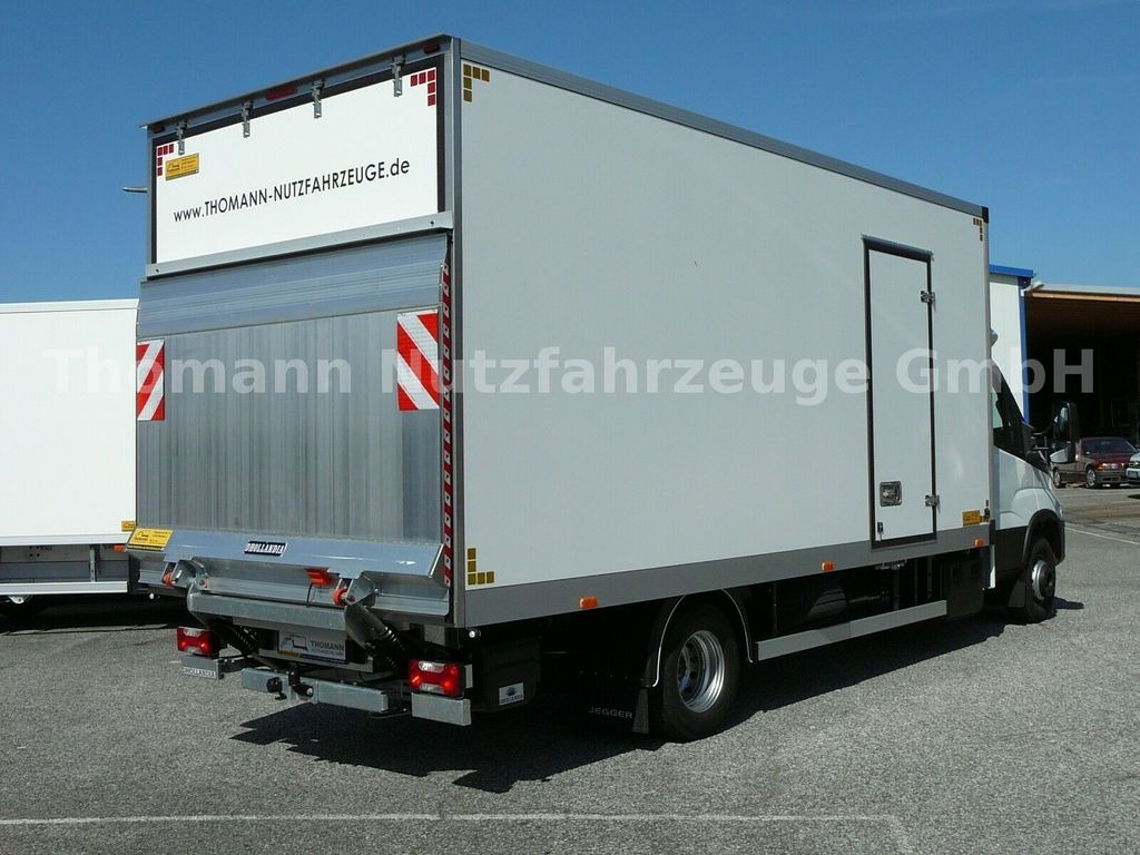 Iveco Daily 70C18H Koffer LBW Klimaaut. Iveco Daily 70C18H Koffer LBW Klimaaut. - Dostavno vozilo sa zatvorenim sandukom: slika 5 Iveco Daily 70C18H Koffer LBW Klimaaut. Iveco Daily 70C18H Koffer LBW Klimaaut. - Dostavno vozilo sa zatvorenim sandukom: slika 5