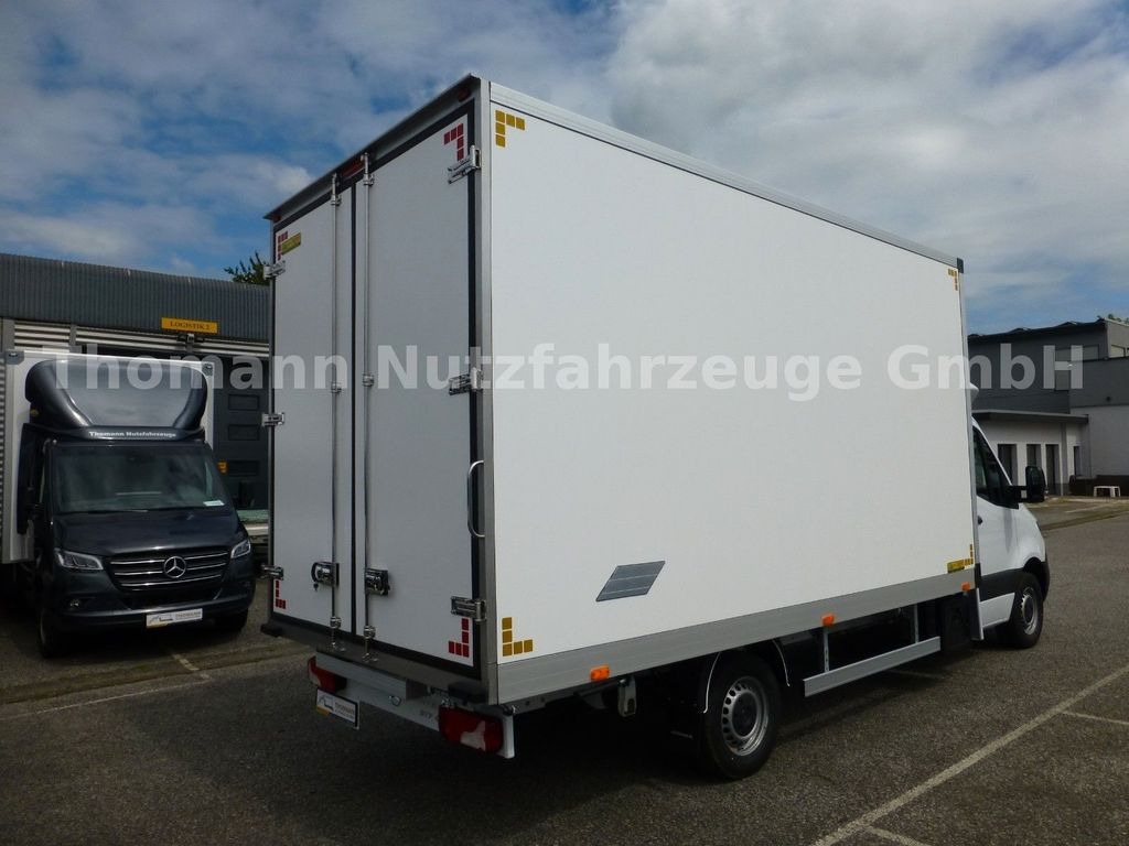 Mercedes-Benz Sprinter 317 CDI Koffer Türen Premium - Dostavno vozilo sa zatvorenim sandukom: slika 4 Mercedes-Benz Sprinter 317 CDI Koffer Türen Premium - Dostavno vozilo sa zatvorenim sandukom: slika 4