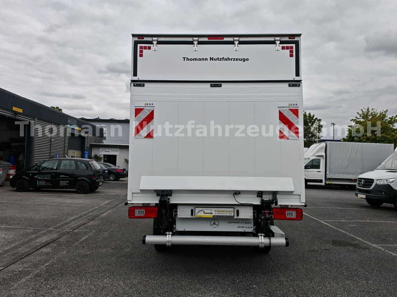 Dostavno vozilo hladnjača Mercedes-Benz Sprinter 319 CDI Kühlkoffer Xarios 300 LBW: slika 6 Dostavno vozilo hladnjača Mercedes-Benz Sprinter 319 CDI Kühlkoffer Xarios 300 LBW: slika 6
