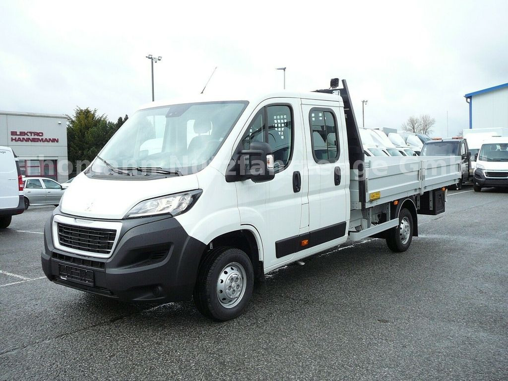 Peugeot Boxer Pritsche 7 Sitzer Klimaaut. Luftfederung Peugeot Boxer Pritsche 7 Sitzer Klimaaut. Luftfederung - Dostavno vozilo s ravnom platformom, Dostavno vozilo sa duplom kabinom: slika 2 Peugeot Boxer Pritsche 7 Sitzer Klimaaut. Luftfederung Peugeot Boxer Pritsche 7 Sitzer Klimaaut. Luftfederung - Dostavno vozilo s ravnom platformom, Dostavno vozilo sa duplom kabinom: slika 2