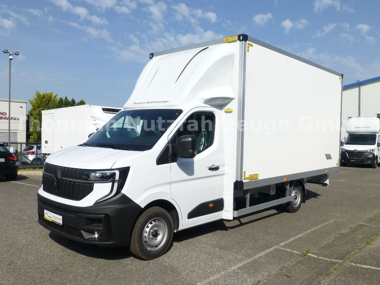 Renault NEW Master 2025 Koffer Türen Möbelkoffer - Dostavno vozilo sa zatvorenim sandukom: slika 1 Renault NEW Master 2025 Koffer Türen Möbelkoffer - Dostavno vozilo sa zatvorenim sandukom: slika 1