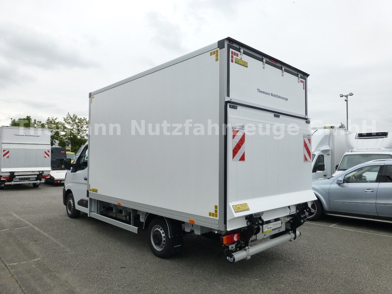 Renault NEW Master 2025 Koffer mit BÄR Ladebordwand - Dostavno vozilo sa zatvorenim sandukom: slika 5 Renault NEW Master 2025 Koffer mit BÄR Ladebordwand - Dostavno vozilo sa zatvorenim sandukom: slika 5