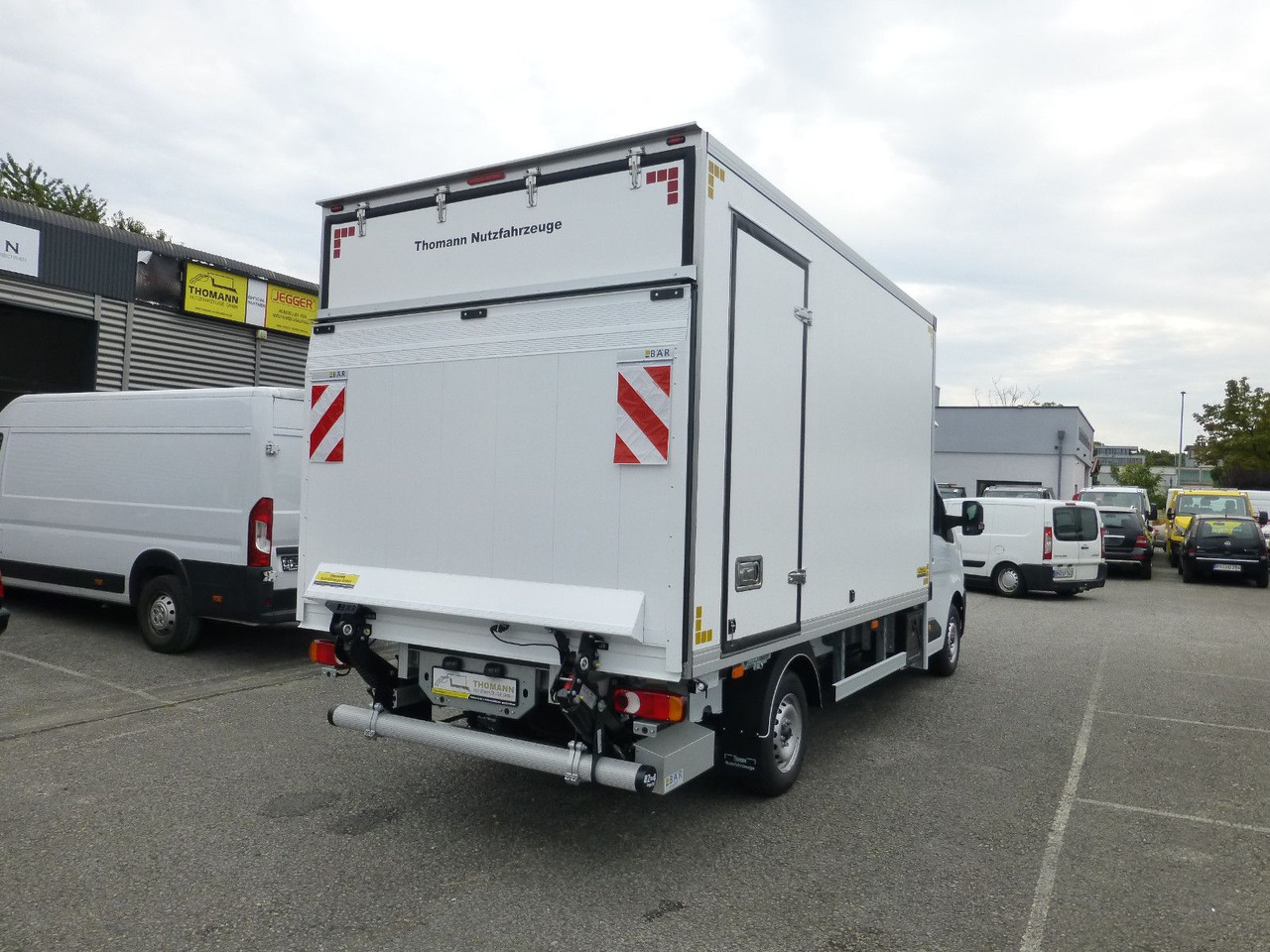 Renault NEW Master 2025 Kühlkoffer LBW Xarios 300 Premiu - Dostavno vozilo hladnjača: slika 5 Renault NEW Master 2025 Kühlkoffer LBW Xarios 300 Premiu - Dostavno vozilo hladnjača: slika 5