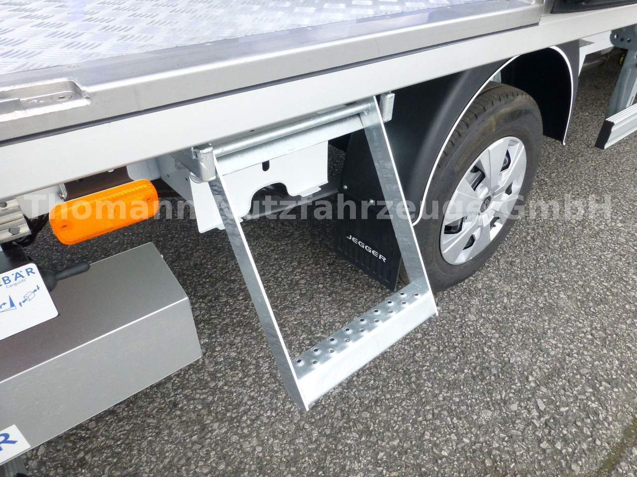 Dostavno vozilo hladnjača Renault NEW Master 2025 Kühlkoffer LBW Xarios 300 Premiu: slika 25 Dostavno vozilo hladnjača Renault NEW Master 2025 Kühlkoffer LBW Xarios 300 Premiu: slika 25