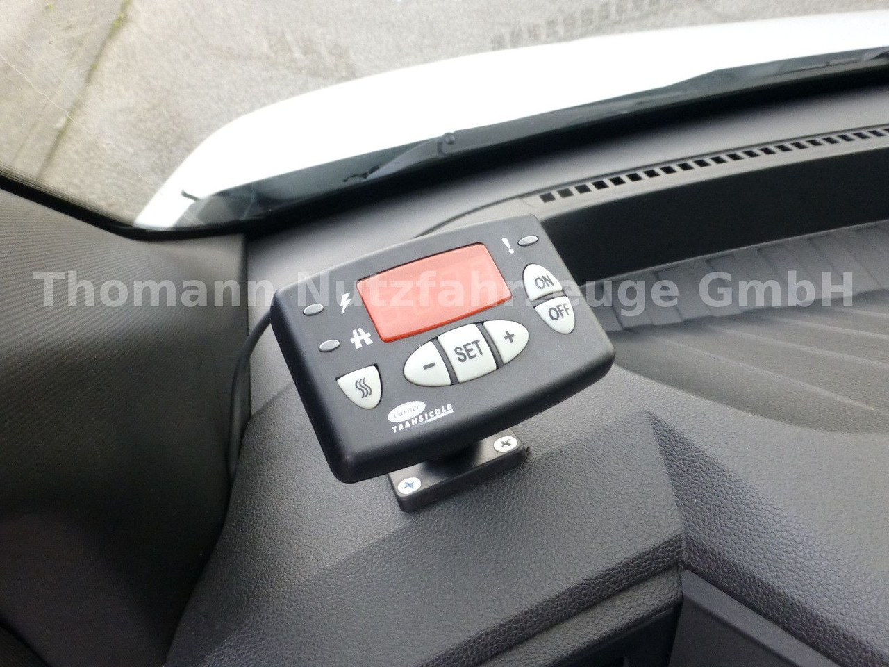 Dostavno vozilo hladnjača Renault NEW Master 2025 Kühlkoffer LBW Xarios 300 Premiu: slika 16 Dostavno vozilo hladnjača Renault NEW Master 2025 Kühlkoffer LBW Xarios 300 Premiu: slika 16