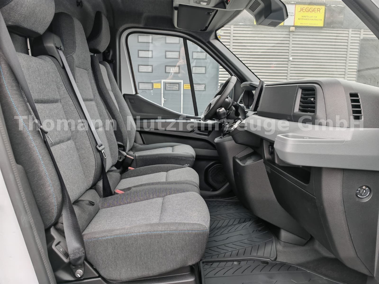Dostavno vozilo hladnjača Renault NEW Master Kühlkastenwagen Xarios 300 GH: slika 14 Dostavno vozilo hladnjača Renault NEW Master Kühlkastenwagen Xarios 300 GH: slika 14