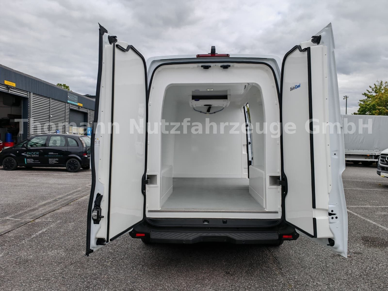 Dostavno vozilo hladnjača Renault NEW Master Kühlkastenwagen Xarios 300 GH: slika 6 Dostavno vozilo hladnjača Renault NEW Master Kühlkastenwagen Xarios 300 GH: slika 6