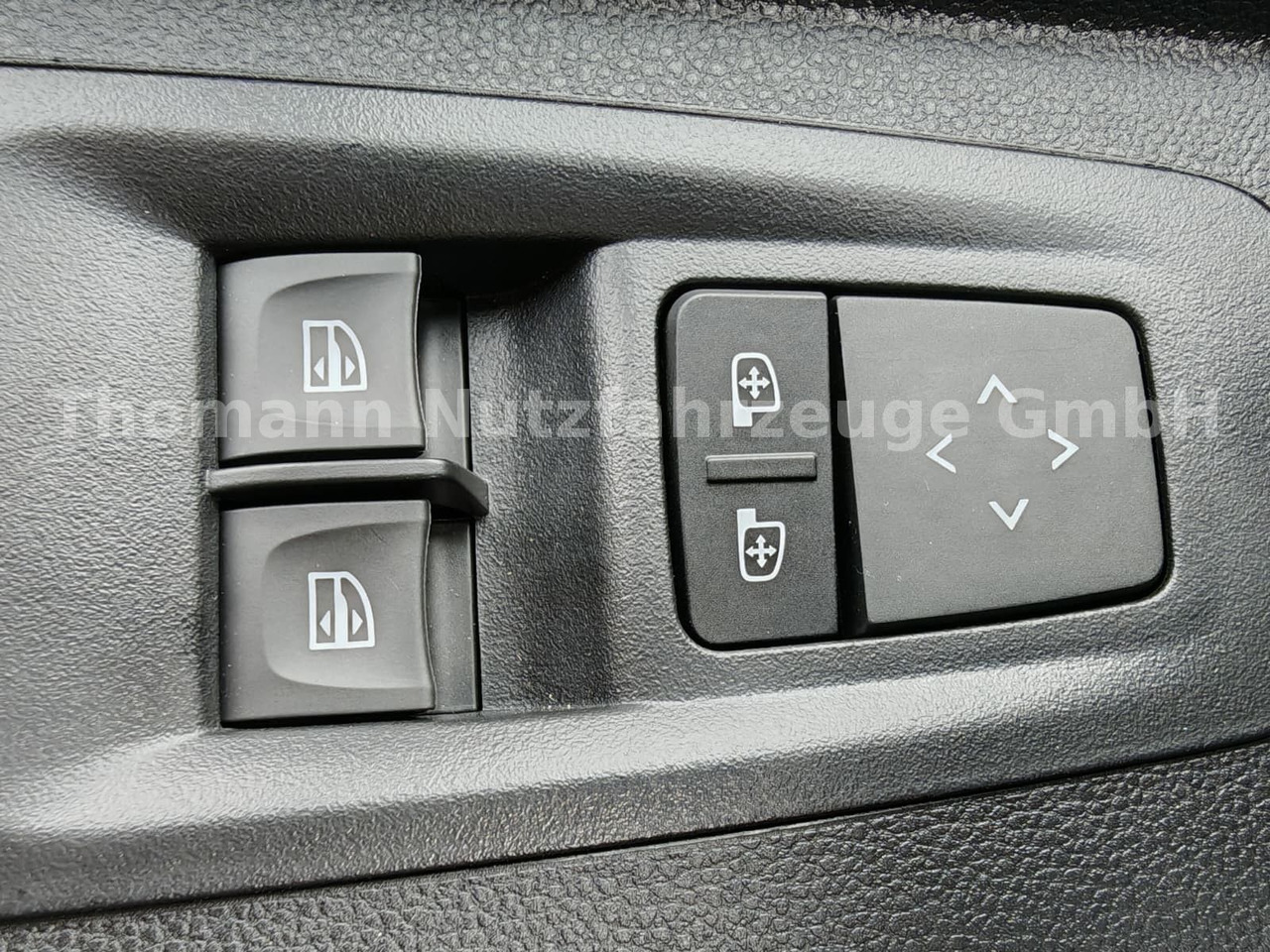 Dostavno vozilo hladnjača Renault NEW Master Kühlkastenwagen Xarios 300 GH: slika 19 Dostavno vozilo hladnjača Renault NEW Master Kühlkastenwagen Xarios 300 GH: slika 19