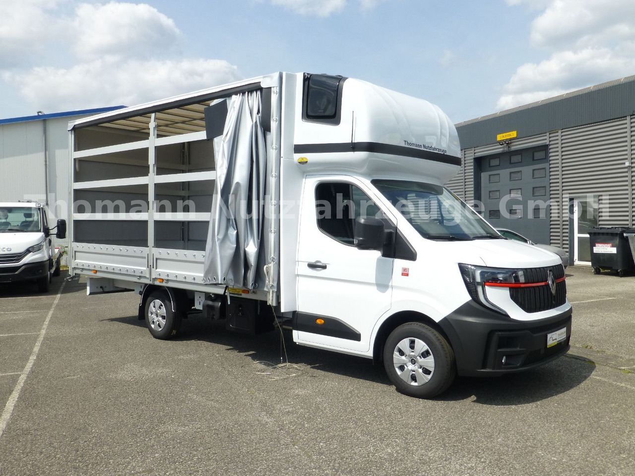 Dostavno vozilo sa ceradom Renault NEW Master Pritsche Plane Schlafkabine: slika 7