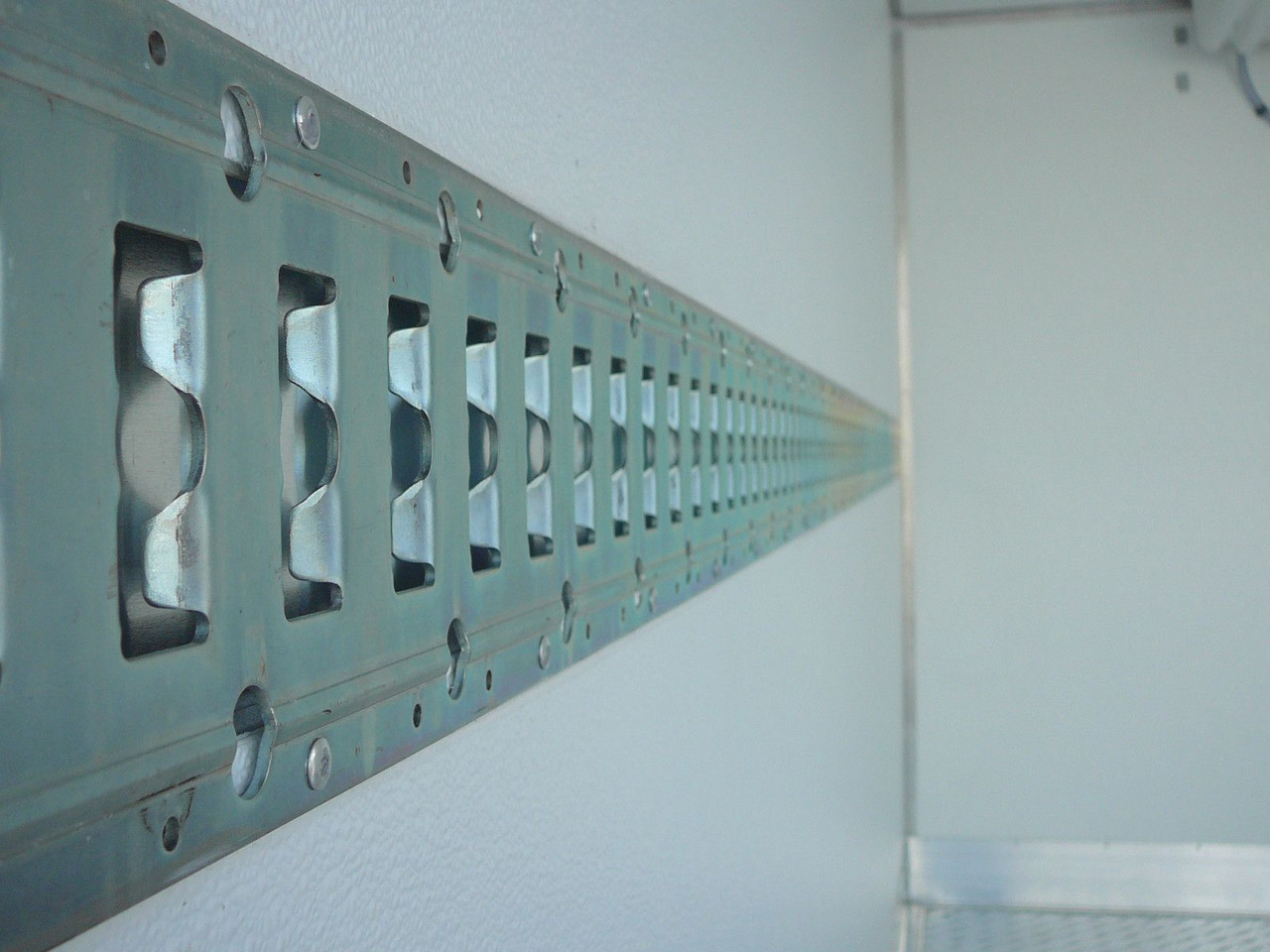 Dostavno vozilo hladnjača Volkswagen Crafter 177 PS Kühlkoffer LBW Xarios 300: slika 25 Dostavno vozilo hladnjača Volkswagen Crafter 177 PS Kühlkoffer LBW Xarios 300: slika 25