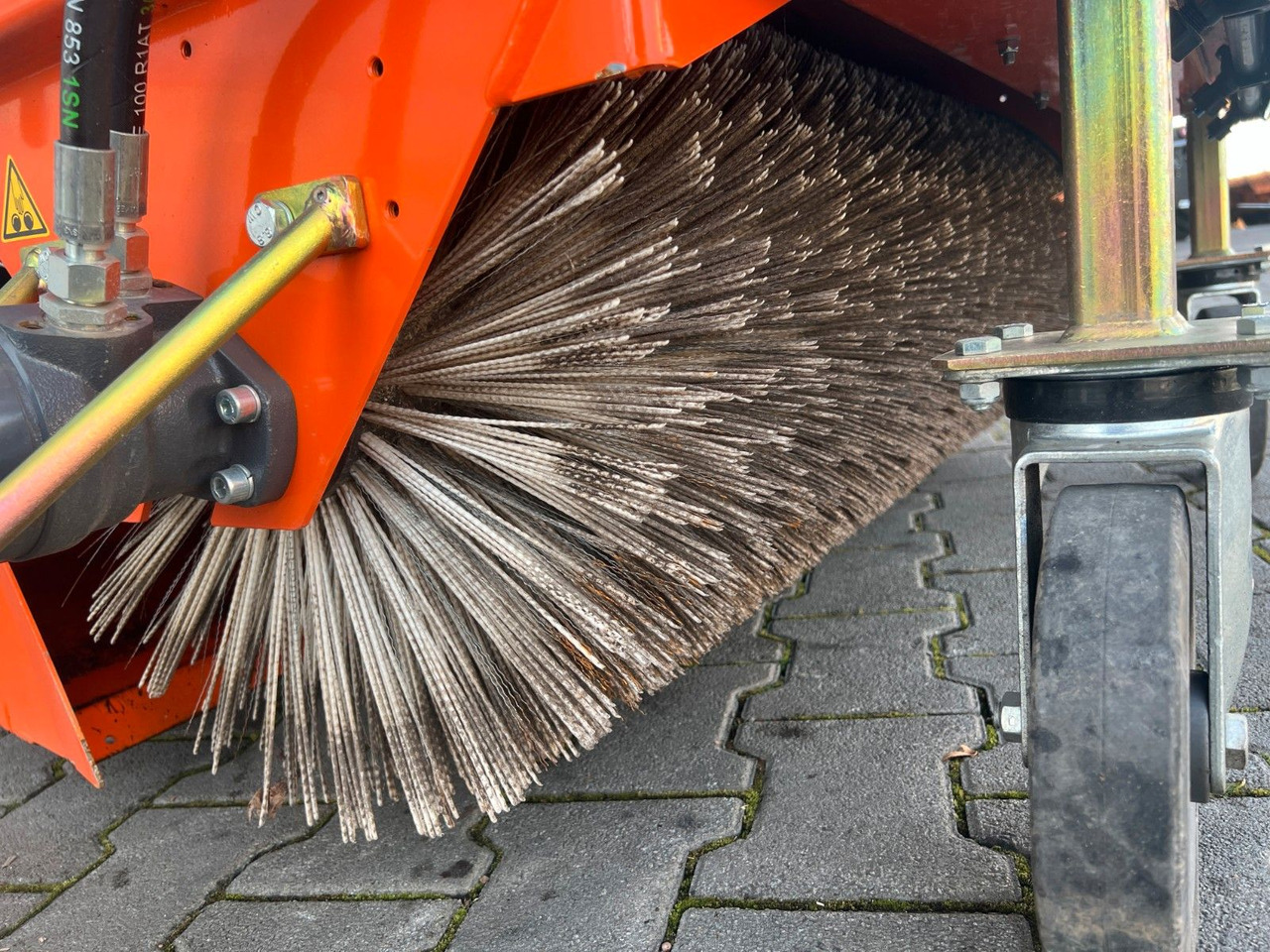 Metle Bema 20 BK Kehrmaschine / Kramer 5040 / 2023: slika 11 Metle Bema 20 BK Kehrmaschine / Kramer 5040 / 2023: slika 11