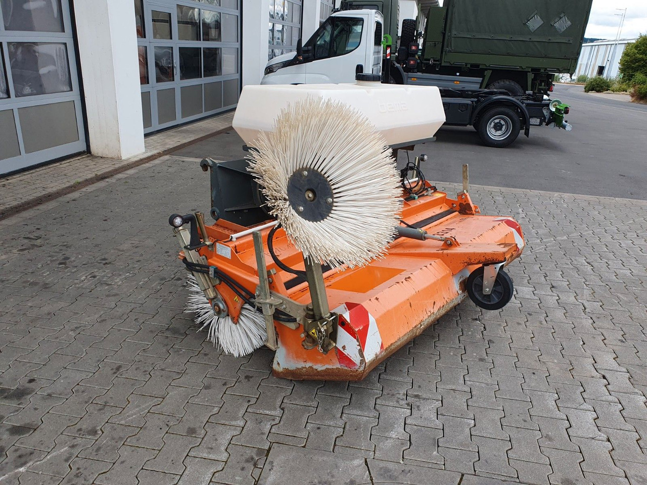 Bema 25 Dual Kehrmaschine / 2.050 mm / 2020 - Metle: slika 4 Bema 25 Dual Kehrmaschine / 2.050 mm / 2020 - Metle: slika 4