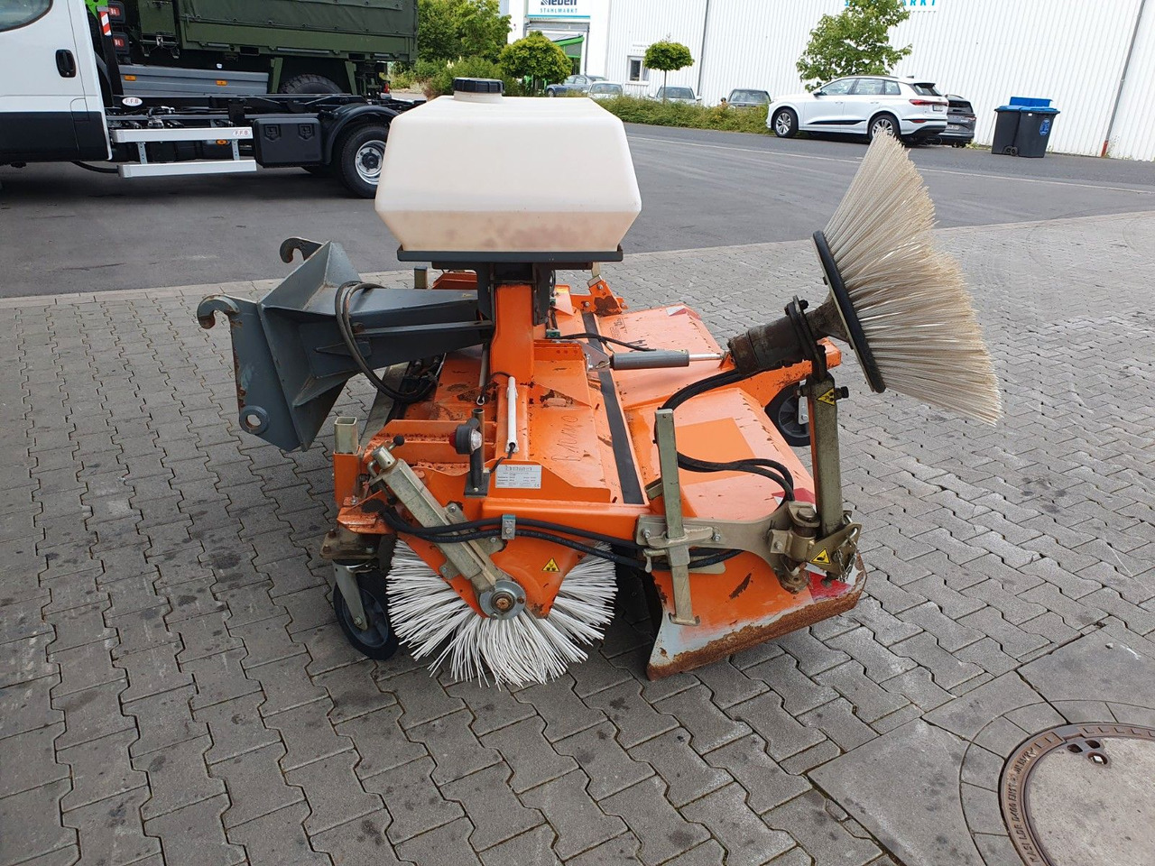 Bema 25 Dual Kehrmaschine / 2.050 mm / 2020 - Metle: slika 5 Bema 25 Dual Kehrmaschine / 2.050 mm / 2020 - Metle: slika 5