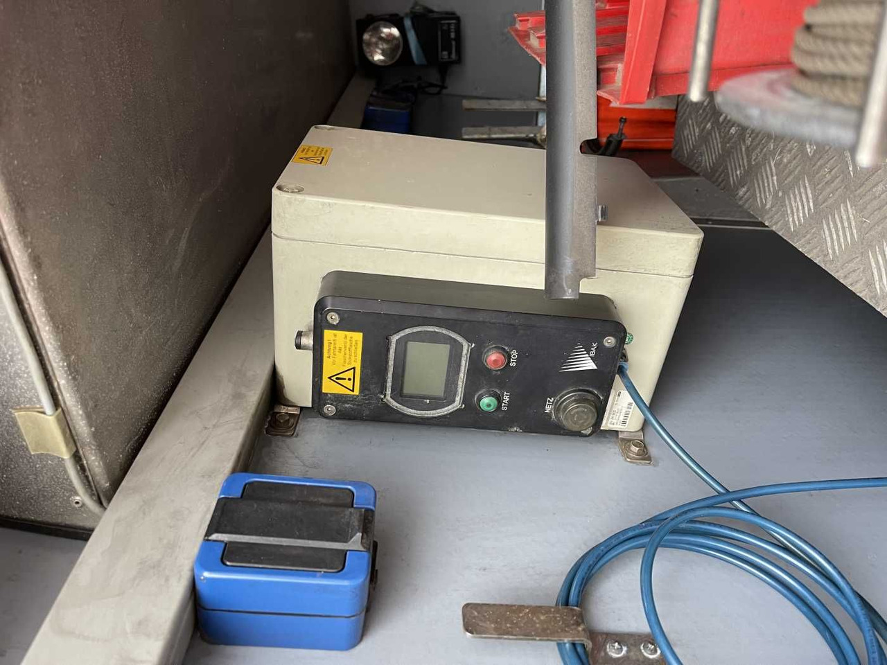 Druga mašina Mercedes-Benz Kanal Rohr TV Kamera Inspektion Ibak: slika 13 Druga mašina Mercedes-Benz Kanal Rohr TV Kamera Inspektion Ibak: slika 13