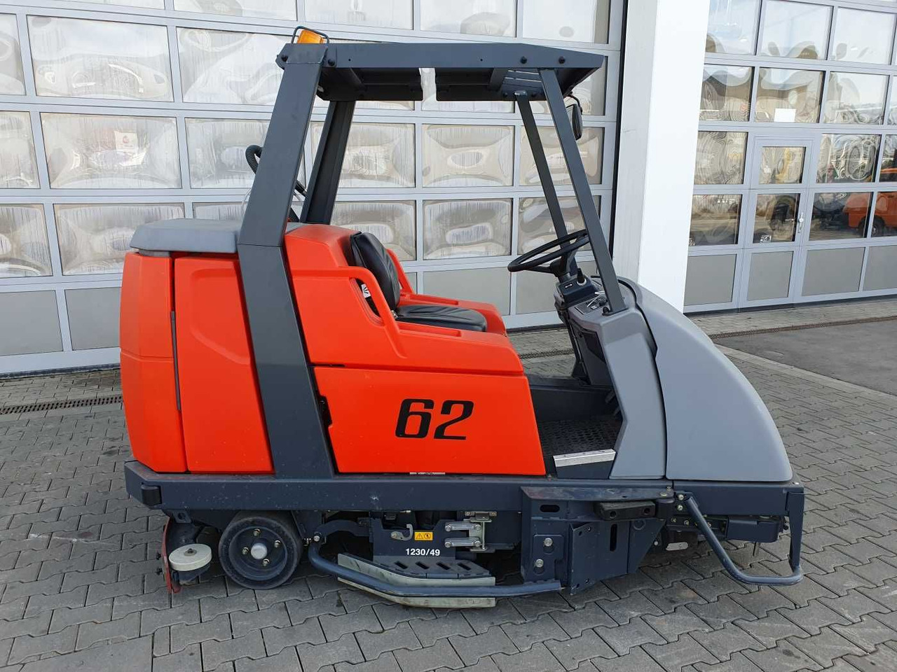Hako Scrubmaster B310 R CL / nur 418h! / 2016 - Mašina za pranje podova: slika 2 Hako Scrubmaster B310 R CL / nur 418h! / 2016 - Mašina za pranje podova: slika 2
