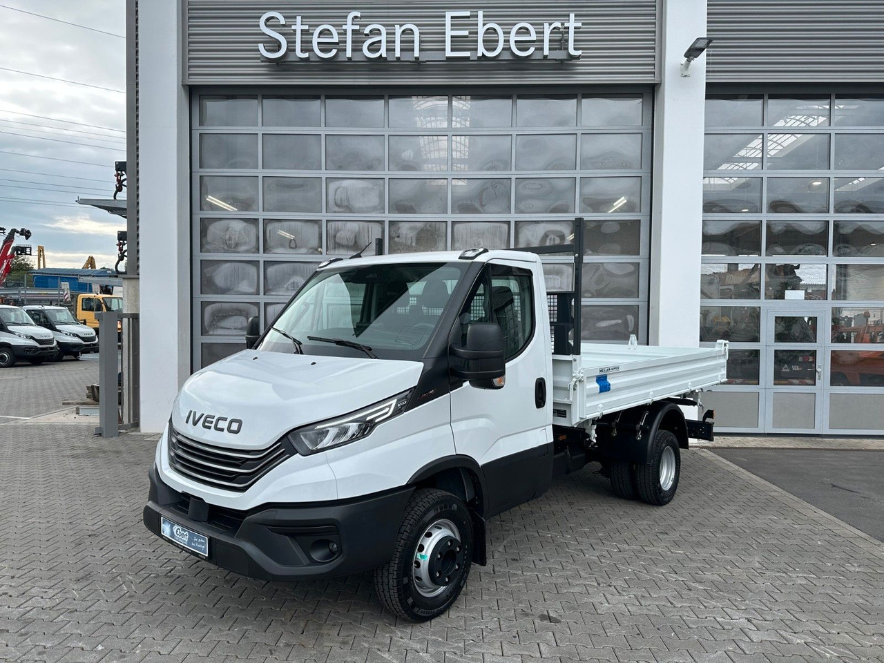 Iveco 70C18H 3-S.-Kipper Meiller *R3.450mm*2xAHK* - Dostavno vozilo kiper: slika 1 Iveco 70C18H 3-S.-Kipper Meiller *R3.450mm*2xAHK* - Dostavno vozilo kiper: slika 1