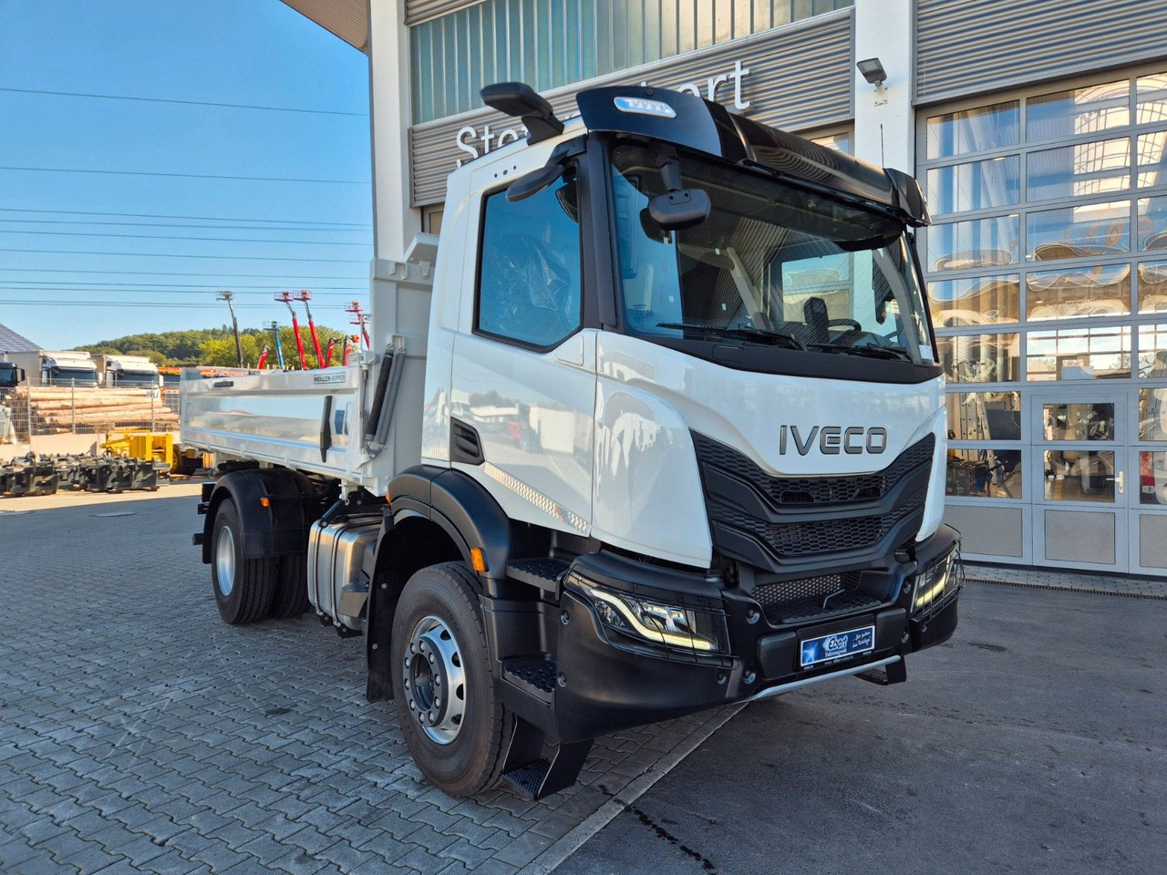 Iveco AD200X46 HR OFF Meiller 3-S.-Kipper *MirrorCam* - Istovarivač: slika 3 Iveco AD200X46 HR OFF Meiller 3-S.-Kipper *MirrorCam* - Istovarivač: slika 3