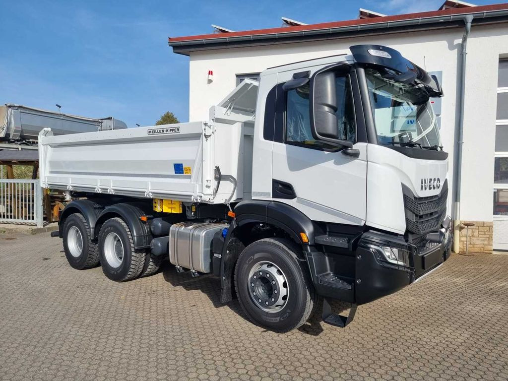 Iveco AD300X48Z HR OFF 6x4 Meiller-Kipper + Bordmatik Iveco AD300X48Z HR OFF 6x4 Meiller-Kipper + Bordmatik - Istovarivač: slika 5 Iveco AD300X48Z HR OFF 6x4 Meiller-Kipper + Bordmatik Iveco AD300X48Z HR OFF 6x4 Meiller-Kipper + Bordmatik - Istovarivač: slika 5