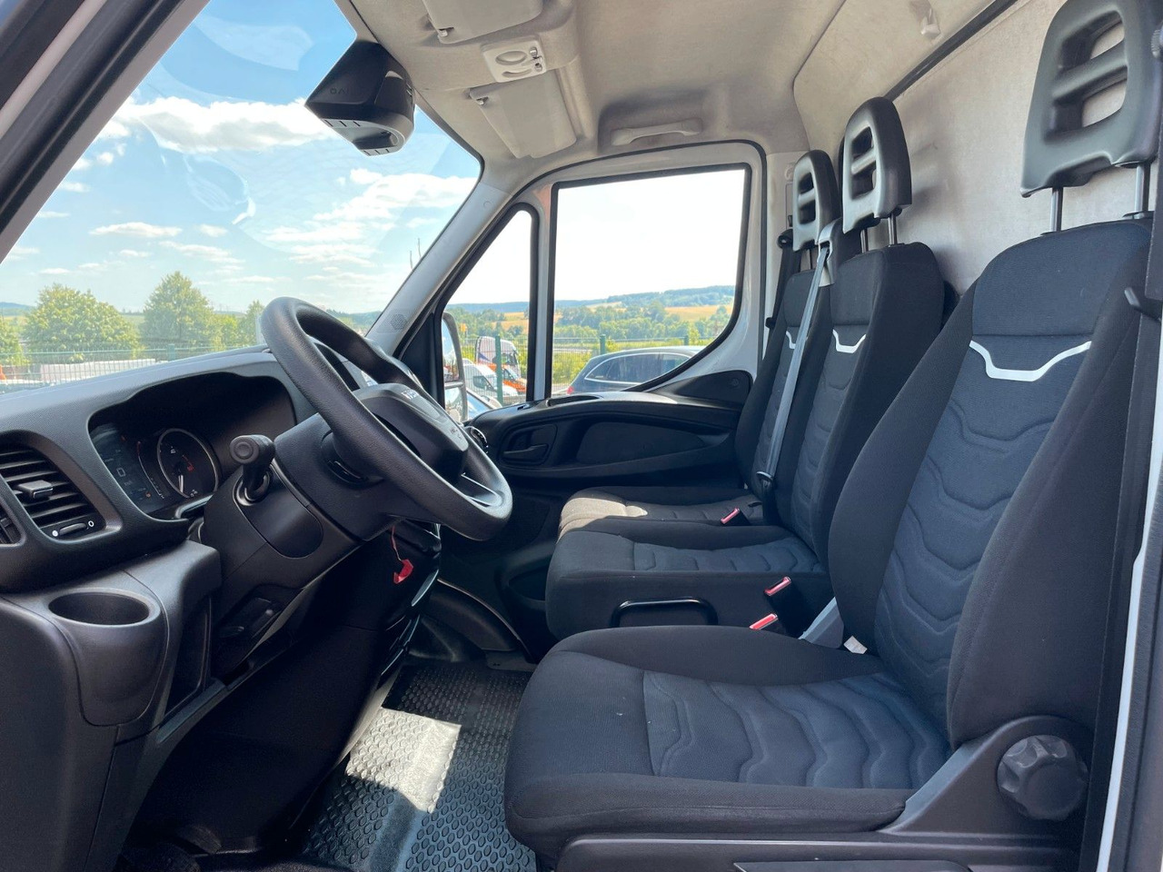 Lizing  Iveco Daily 35S16 *Koffer*LBW*Klima* Iveco Daily 35S16 *Koffer*LBW*Klima*: slika 8