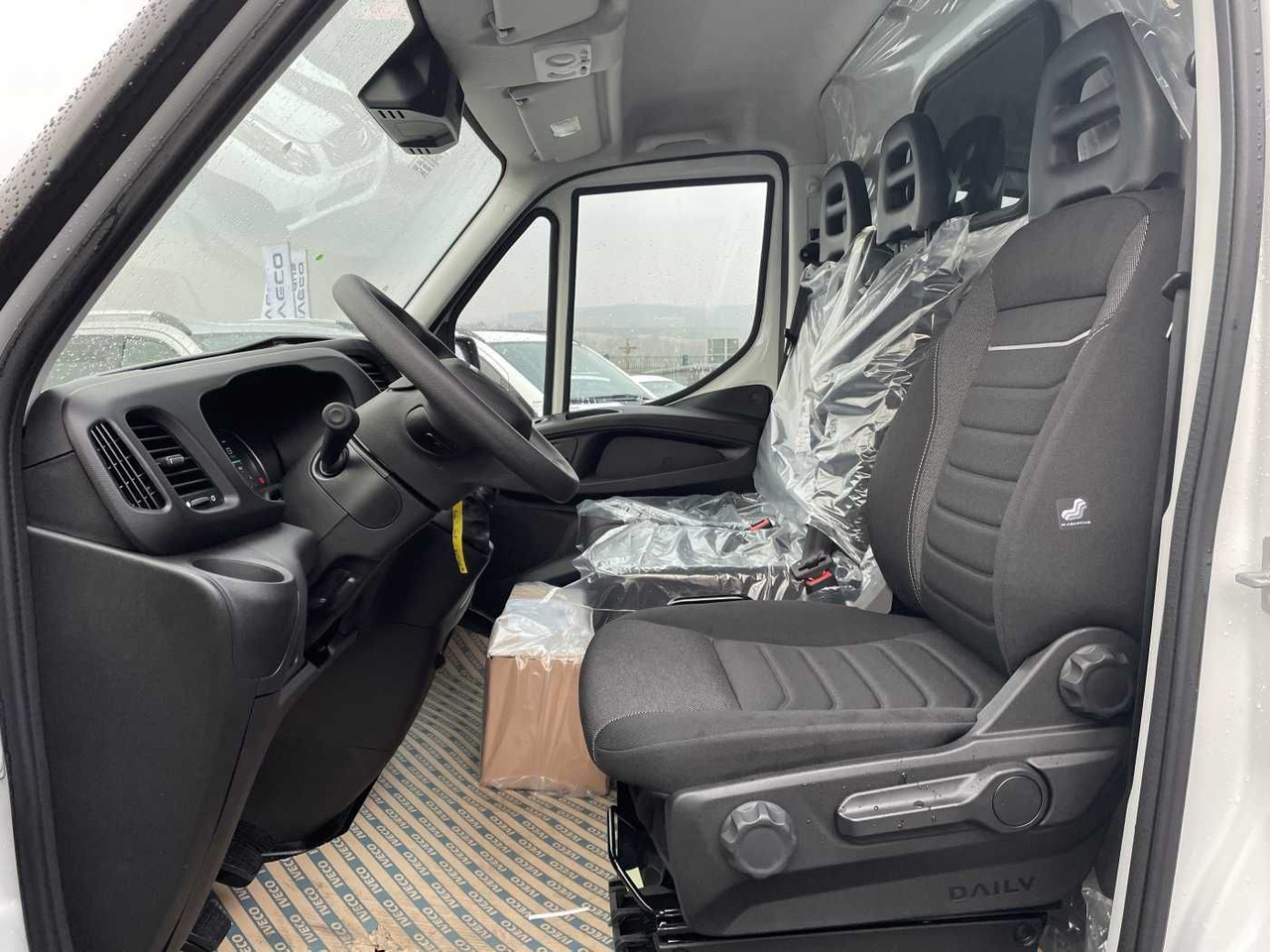 Furgon Iveco Daily 35S16V *Klima*R4.100mm*: slika 10