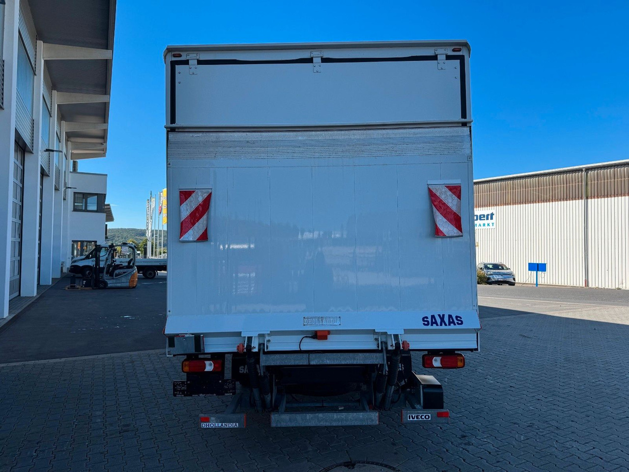Iveco Daily 70C18 A8 *Koffer*LBW*Automatik* - Dostavno vozilo sa zatvorenim sandukom: slika 4 Iveco Daily 70C18 A8 *Koffer*LBW*Automatik* - Dostavno vozilo sa zatvorenim sandukom: slika 4