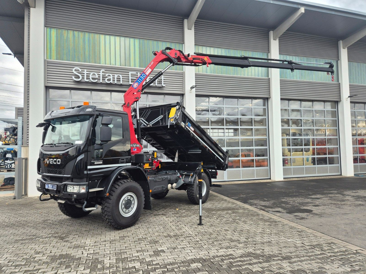 Iveco Eurocargo ML150E32WS 4x4 Kran HMF 1130K Funk AHK - Istovarivač, Kamion sa dizalicom: slika 1 Iveco Eurocargo ML150E32WS 4x4 Kran HMF 1130K Funk AHK - Istovarivač, Kamion sa dizalicom: slika 1