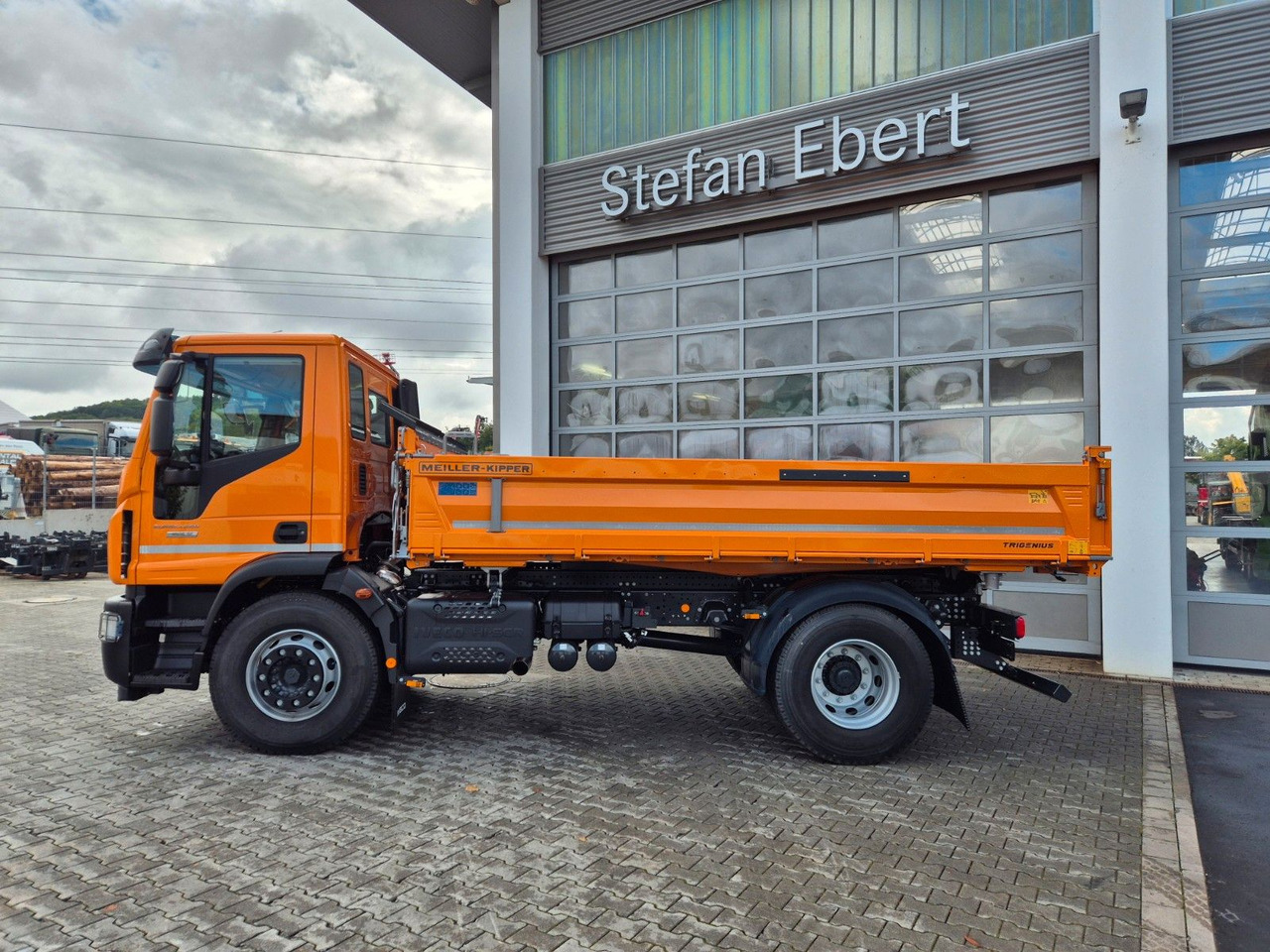 Istovarivač Iveco Eurocargo ML180E32K 4x2 Meiller AHK: slika 26