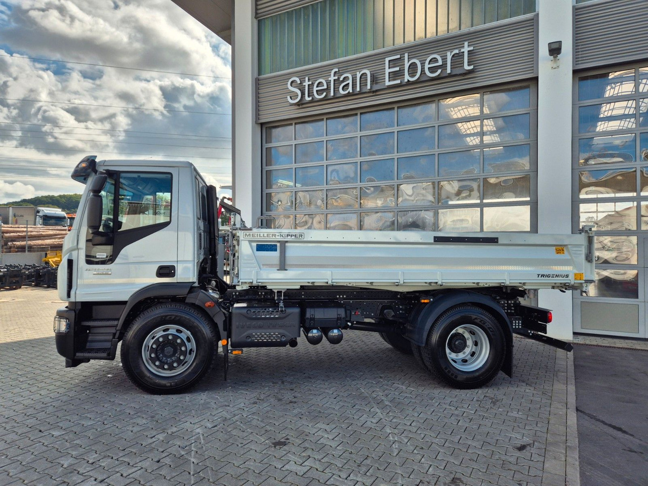 Iveco Eurocargo ML180E32K 4x2 Meiller AHK - Istovarivač: slika 3 Iveco Eurocargo ML180E32K 4x2 Meiller AHK - Istovarivač: slika 3
