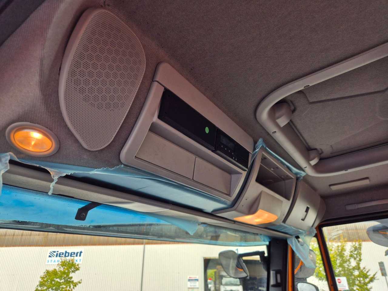 Istovarivač Iveco Eurocargo ML180E32K 4x2 Meiller AHK: slika 19