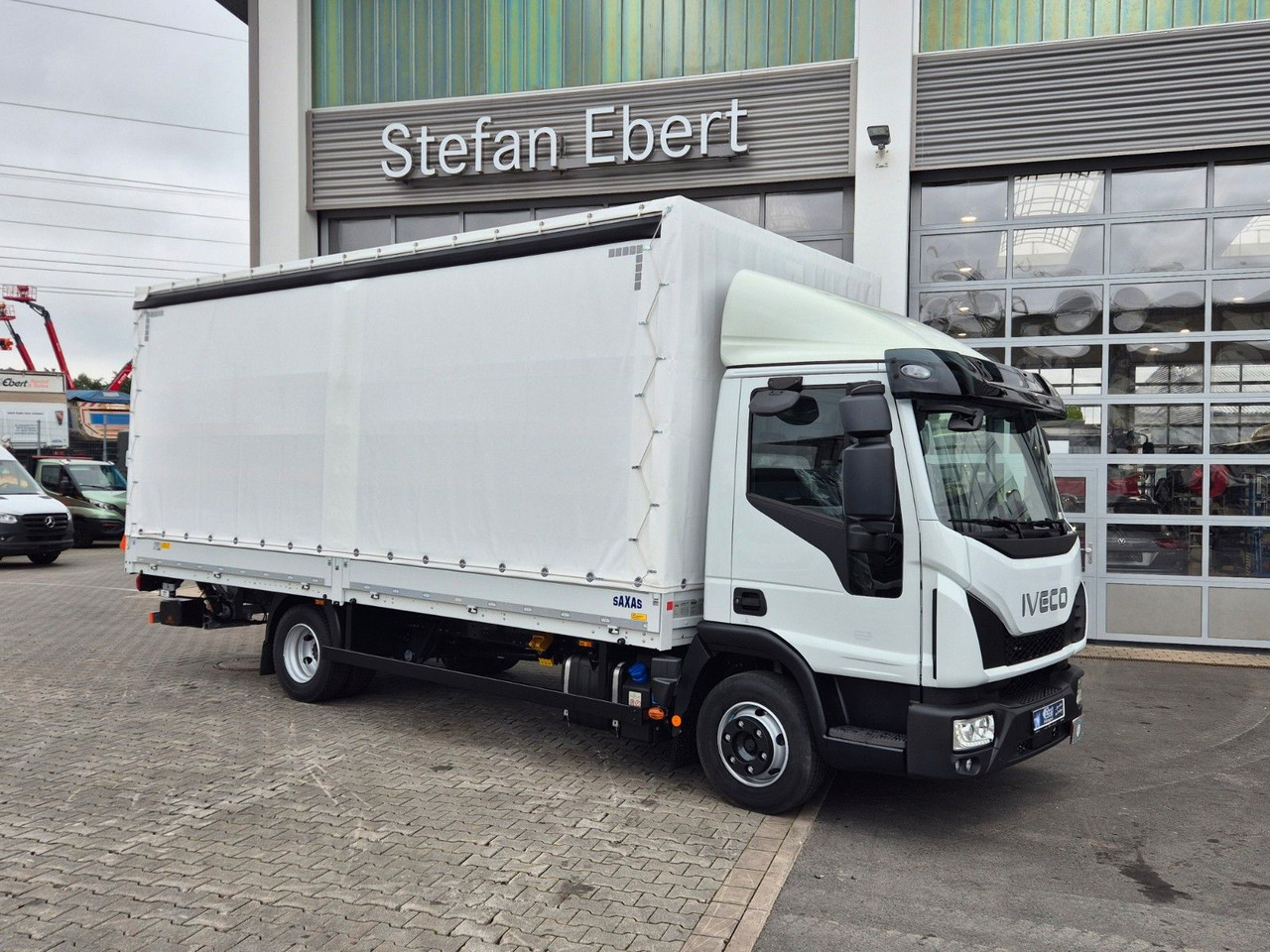 Iveco Eurocargo ML75E19/P LBW Spoiler Klima 3 Sitze - Dostavno vozilo sa ceradom: slika 4 Iveco Eurocargo ML75E19/P LBW Spoiler Klima 3 Sitze - Dostavno vozilo sa ceradom: slika 4