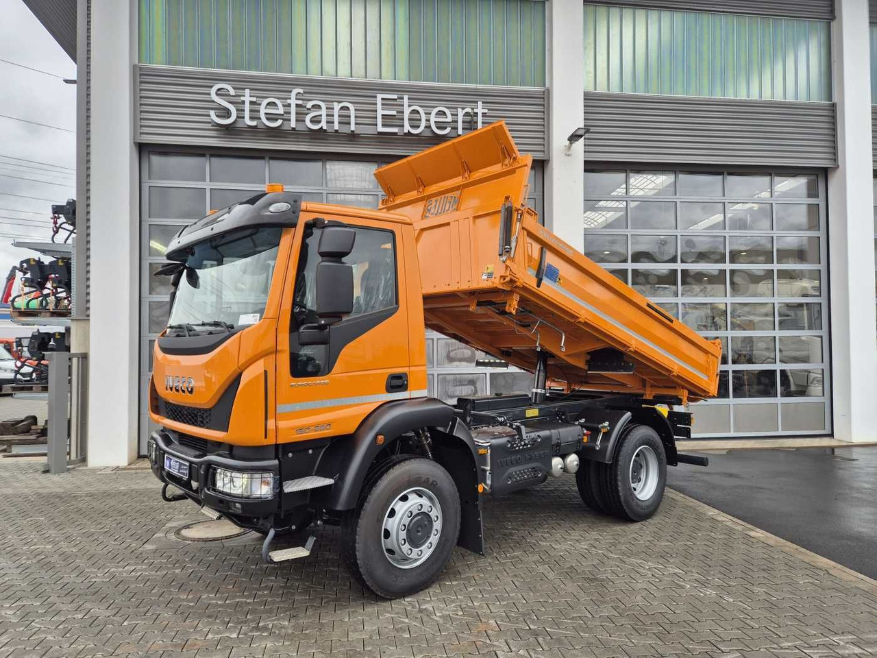 Iveco ML150E28W 4x4 Meiller Dreiseitenkipper 2xAHK - Istovarivač: slika 1 Iveco ML150E28W 4x4 Meiller Dreiseitenkipper 2xAHK - Istovarivač: slika 1