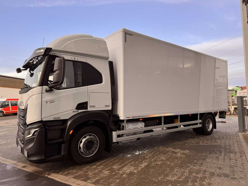 Iveco S-Way AT190S40/P LBW 2.000kg Tür Navi Bett Iveco S-Way AT190S40/P LBW 2.000kg Tür Navi Bett - Kamion sa zatvorenim sandukom: slika 4 Iveco S-Way AT190S40/P LBW 2.000kg Tür Navi Bett Iveco S-Way AT190S40/P LBW 2.000kg Tür Navi Bett - Kamion sa zatvorenim sandukom: slika 4