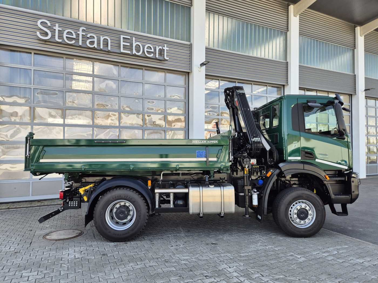 Iveco T-Way AD190T36W/P 4x4 HIAB X-HIDUO 118E-3 Funk - Istovarivač, Kamion sa dizalicom: slika 5 Iveco T-Way AD190T36W/P 4x4 HIAB X-HIDUO 118E-3 Funk - Istovarivač, Kamion sa dizalicom: slika 5