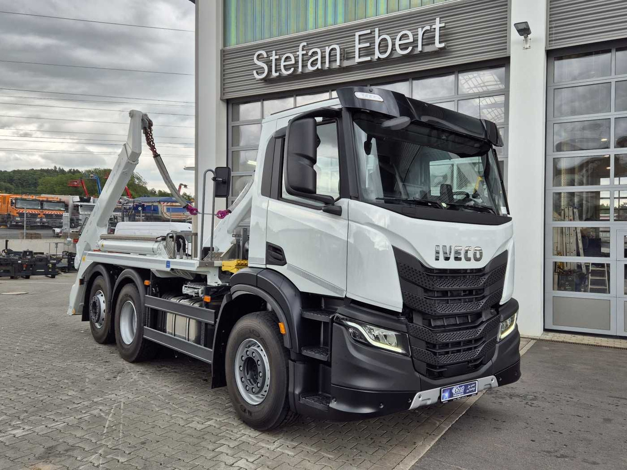 Iveco X-Way AD280X42Y/PS 6x2 Meiller 16. T Funk Lift - Istovarivač: slika 3 Iveco X-Way AD280X42Y/PS 6x2 Meiller 16. T Funk Lift - Istovarivač: slika 3
