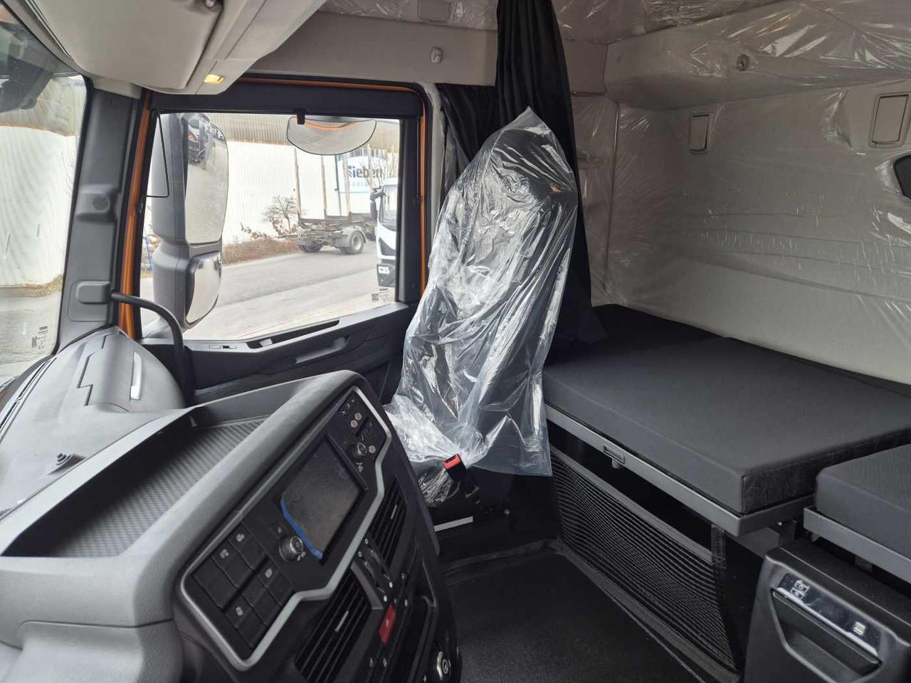 Lizing  Iveco X-Way AS280X46Y/PS ON 6x2 MEILLER  AK16 Intarder Iveco X-Way AS280X46Y/PS ON 6x2 MEILLER  AK16 Intarder: slika 14