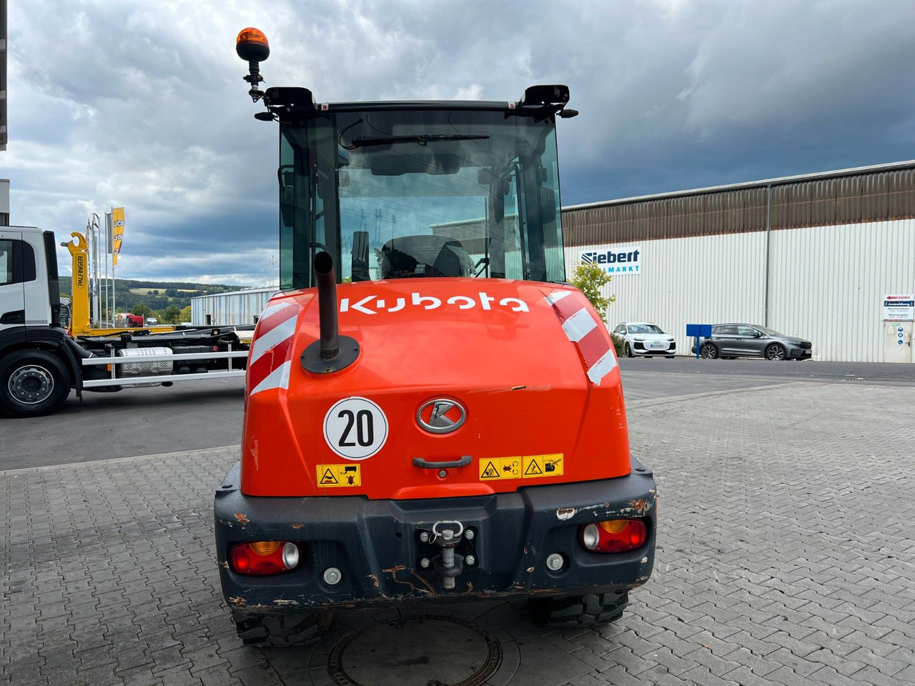 Kubota R070 / Gabel & Schaufel / nur 1.869h! - Utovarivač točkaš: slika 5 Kubota R070 / Gabel & Schaufel / nur 1.869h! - Utovarivač točkaš: slika 5