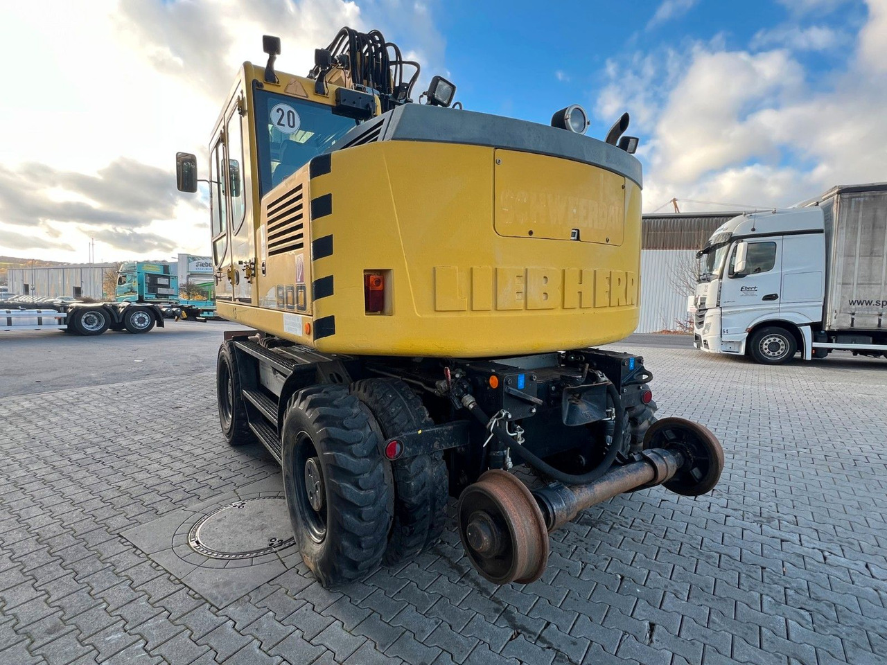 Liebherr A 900 C ZW Litronic / 19.393 h / 2011 - Bager točkaš: slika 5 Liebherr A 900 C ZW Litronic / 19.393 h / 2011 - Bager točkaš: slika 5