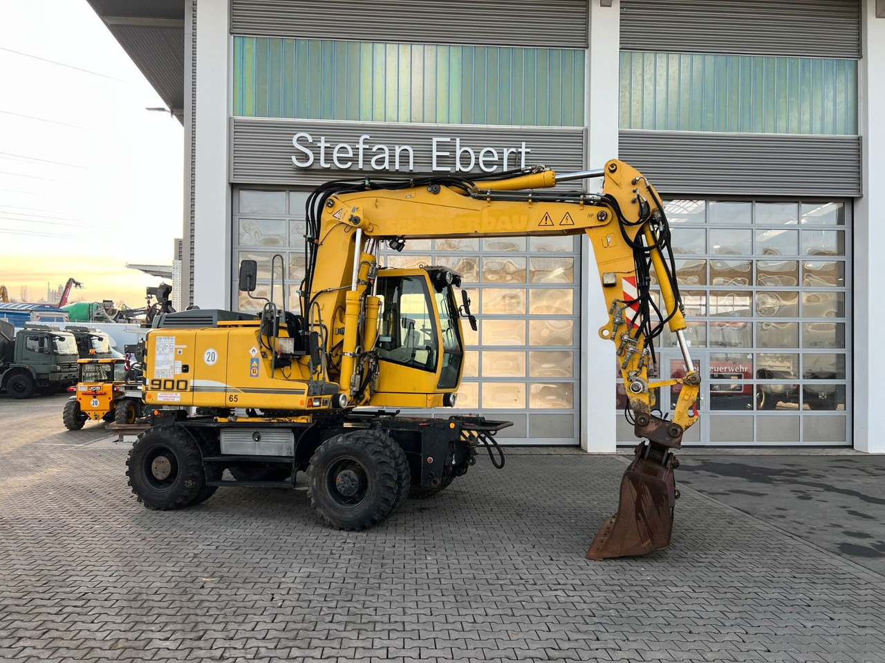 Liebherr A 900 C ZW Litronic / 19.616 h / 2009 - Bager točkaš: slika 1 Liebherr A 900 C ZW Litronic / 19.616 h / 2009 - Bager točkaš: slika 1