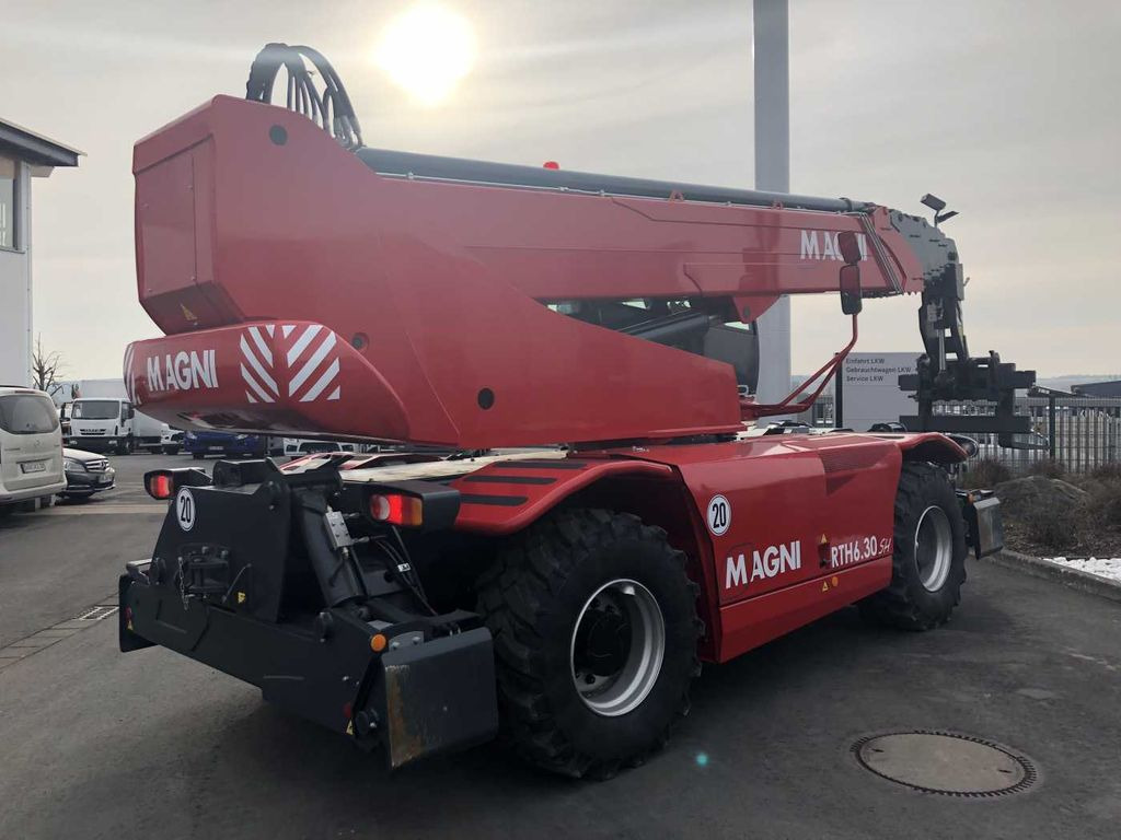 Magni RTH 6.30 SH-M/C Roto + Funk + Klima Magni RTH 6.30 SH-M/C Roto + Funk + Klima - Teleskopski upravljač: slika 5 Magni RTH 6.30 SH-M/C Roto + Funk + Klima Magni RTH 6.30 SH-M/C Roto + Funk + Klima - Teleskopski upravljač: slika 5