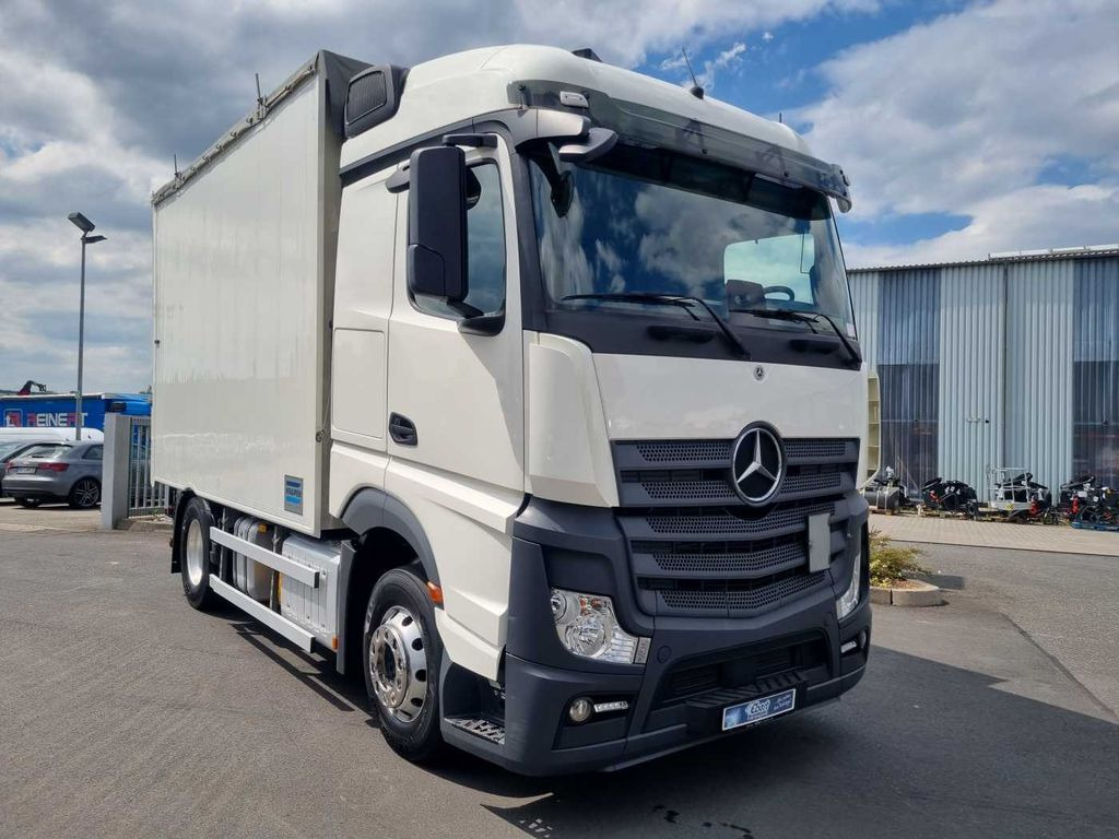 Mercedes-Benz Actros 1845 L 4x2 Standklima SoloStar Retarder - Istovarivač: slika 2 Mercedes-Benz Actros 1845 L 4x2 Standklima SoloStar Retarder - Istovarivač: slika 2