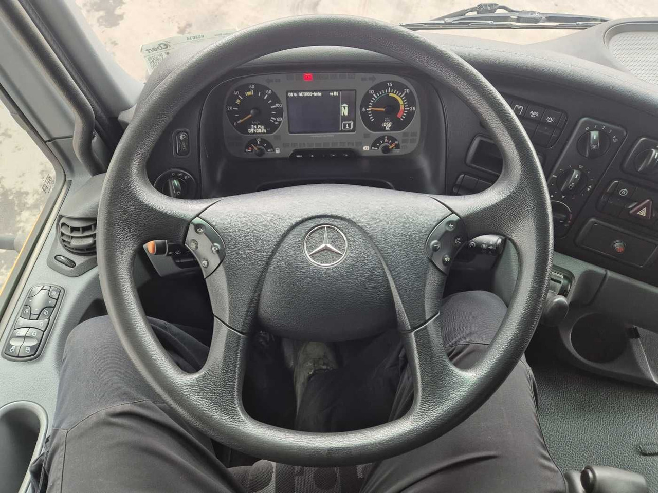 Autočistilica Mercedes-Benz Actros 2032 A 4x4 Bucher STKF 9500 Airport 30x: slika 12