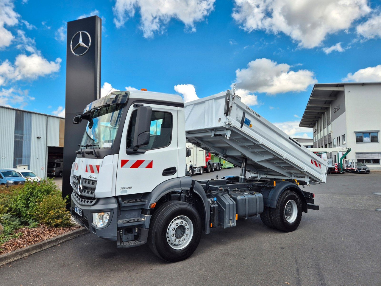 Mercedes-Benz Arocs 1935 K 4x2 Meiller AHK Navi PPC Klima - Istovarivač: slika 1 Mercedes-Benz Arocs 1935 K 4x2 Meiller AHK Navi PPC Klima - Istovarivač: slika 1