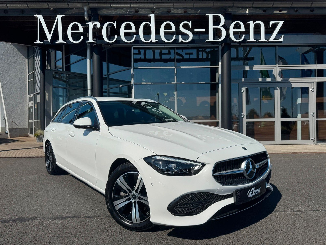 Mercedes-Benz C 180 T Avantgarde+AHK+Memory+Ambiente+TotW - Karavan: slika 1 Mercedes-Benz C 180 T Avantgarde+AHK+Memory+Ambiente+TotW - Karavan: slika 1