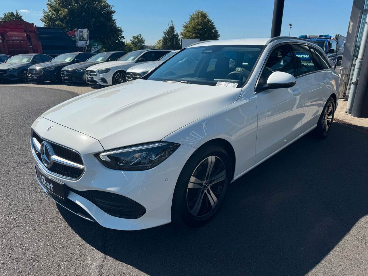 Mercedes-Benz C 180 T Avantgarde+AHK+Memory+Ambiente+TotW - Karavan: slika 2 Mercedes-Benz C 180 T Avantgarde+AHK+Memory+Ambiente+TotW - Karavan: slika 2