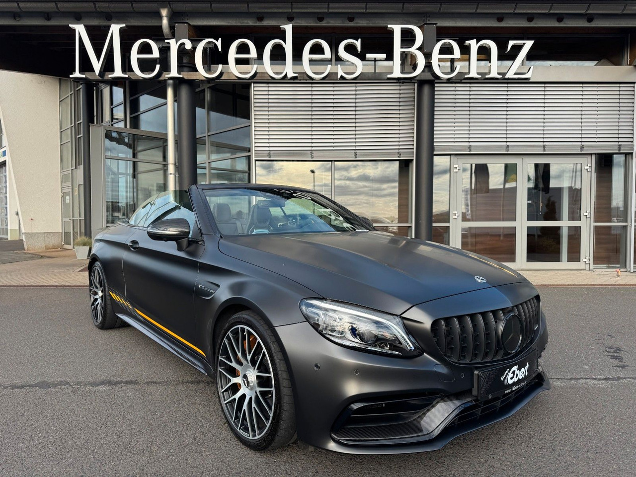 Mercedes-Benz C 63 AMG S Cabrio+FinalEdition+Keramik+Carbon+ - Kabriolet: slika 2 Mercedes-Benz C 63 AMG S Cabrio+FinalEdition+Keramik+Carbon+ - Kabriolet: slika 2
