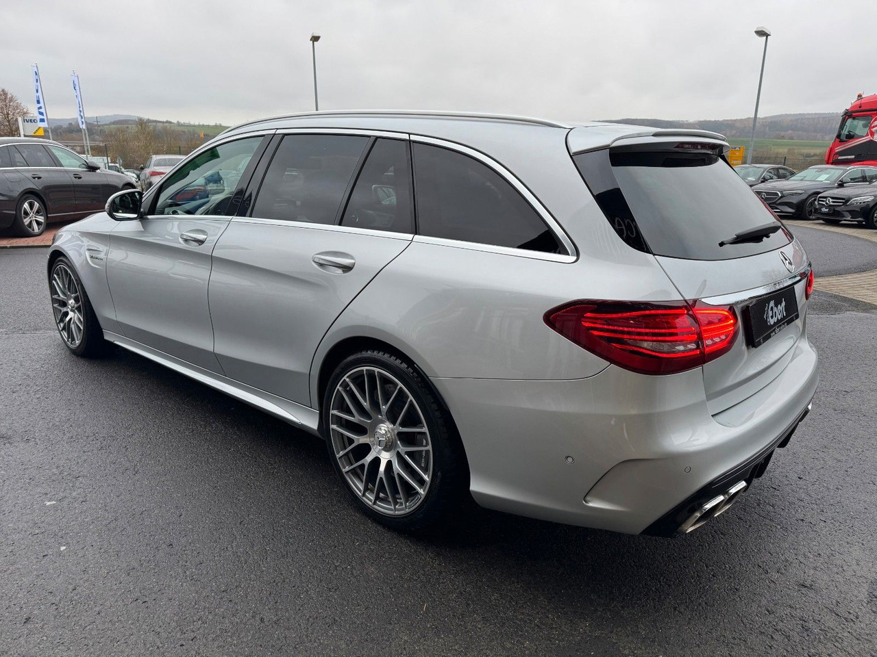Mercedes-Benz C 63 AMG T Pano+Burmester+Distr+Memory+RFK - Karavan: slika 4 Mercedes-Benz C 63 AMG T Pano+Burmester+Distr+Memory+RFK - Karavan: slika 4